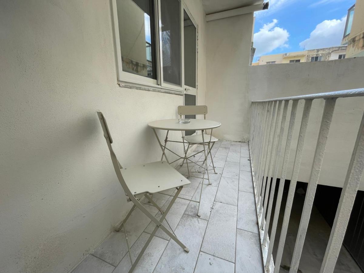 Casa Leon Malta Hotell Saint Julian's Eksteriør bilde