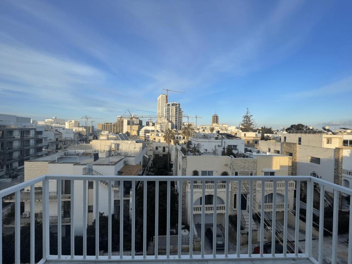 Casa Leon Malta Hotell Saint Julian's Eksteriør bilde