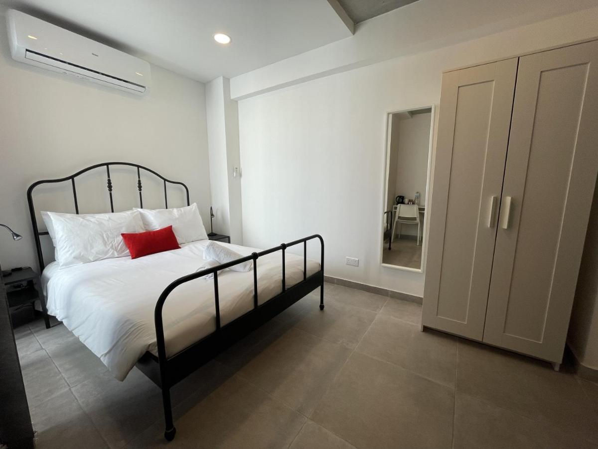 Casa Leon Malta Hotell Saint Julian's Eksteriør bilde