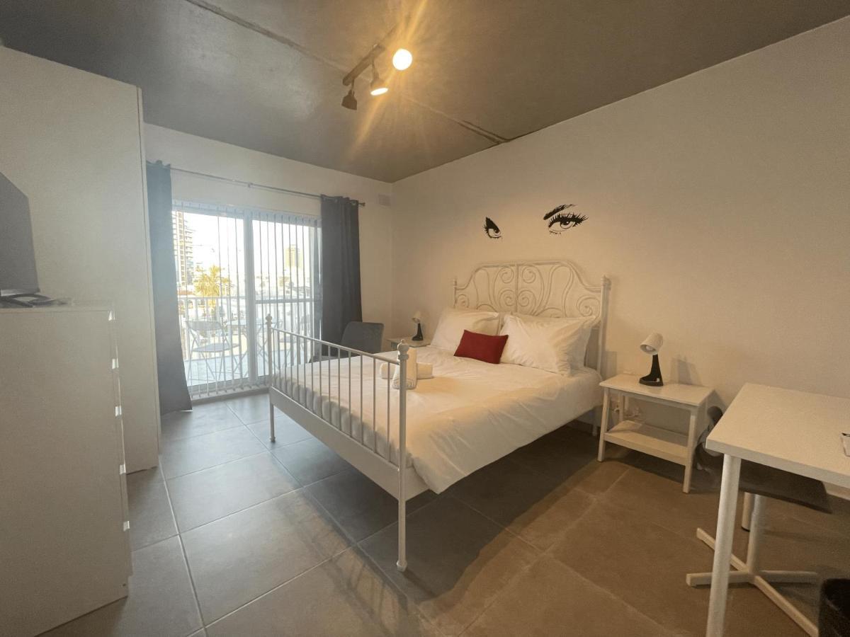 Casa Leon Malta Hotell Saint Julian's Eksteriør bilde