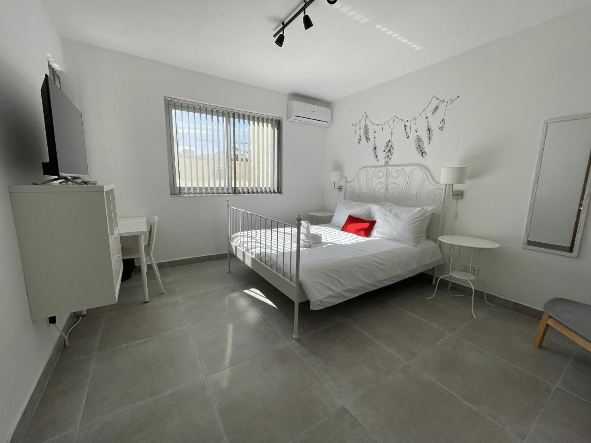 Casa Leon Malta Hotell Saint Julian's Eksteriør bilde