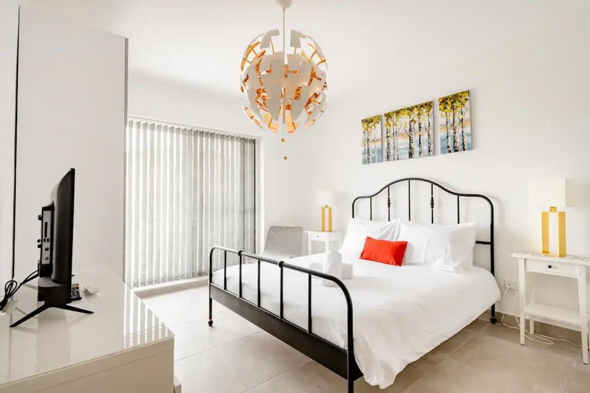 Casa Leon Malta Hotell Saint Julian's Eksteriør bilde